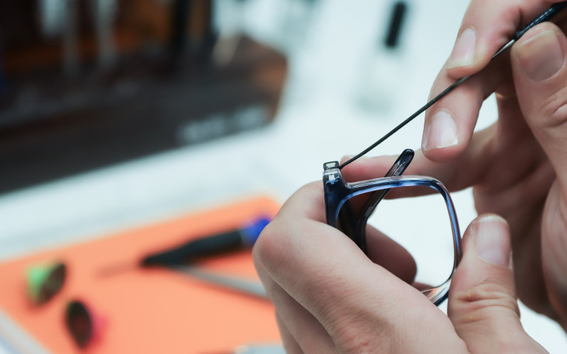 www.optikzublasing.com
